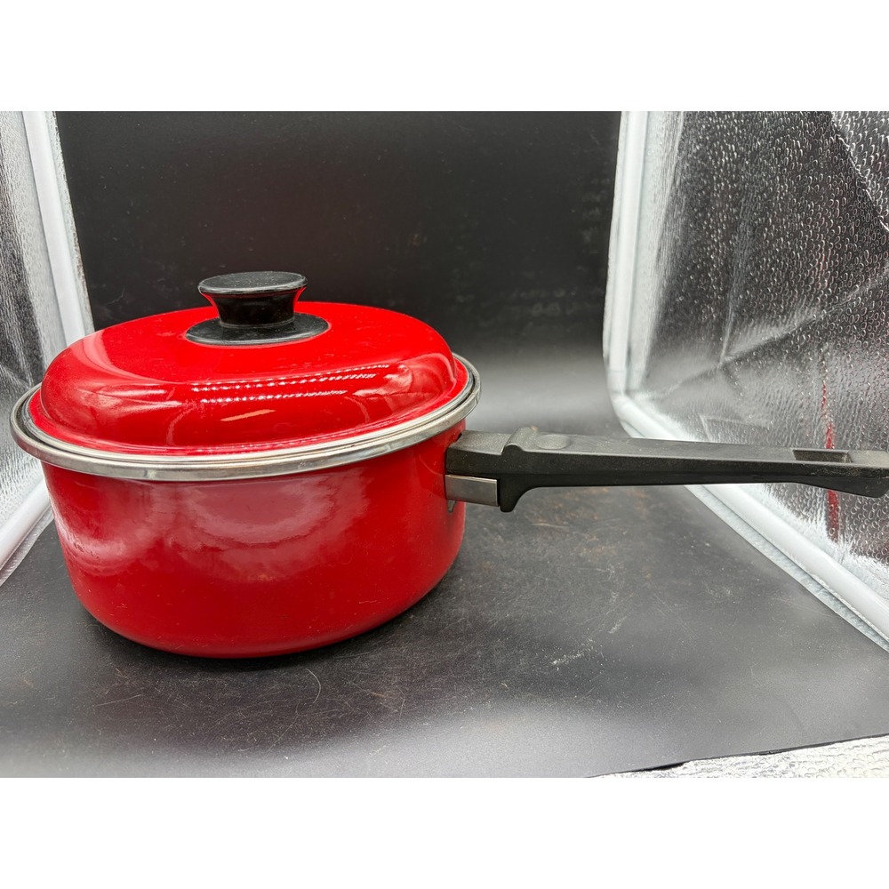 Vintage San Ignacio Red Enamel Saucepan with Lid Made‎ in Spain Retro Cookware